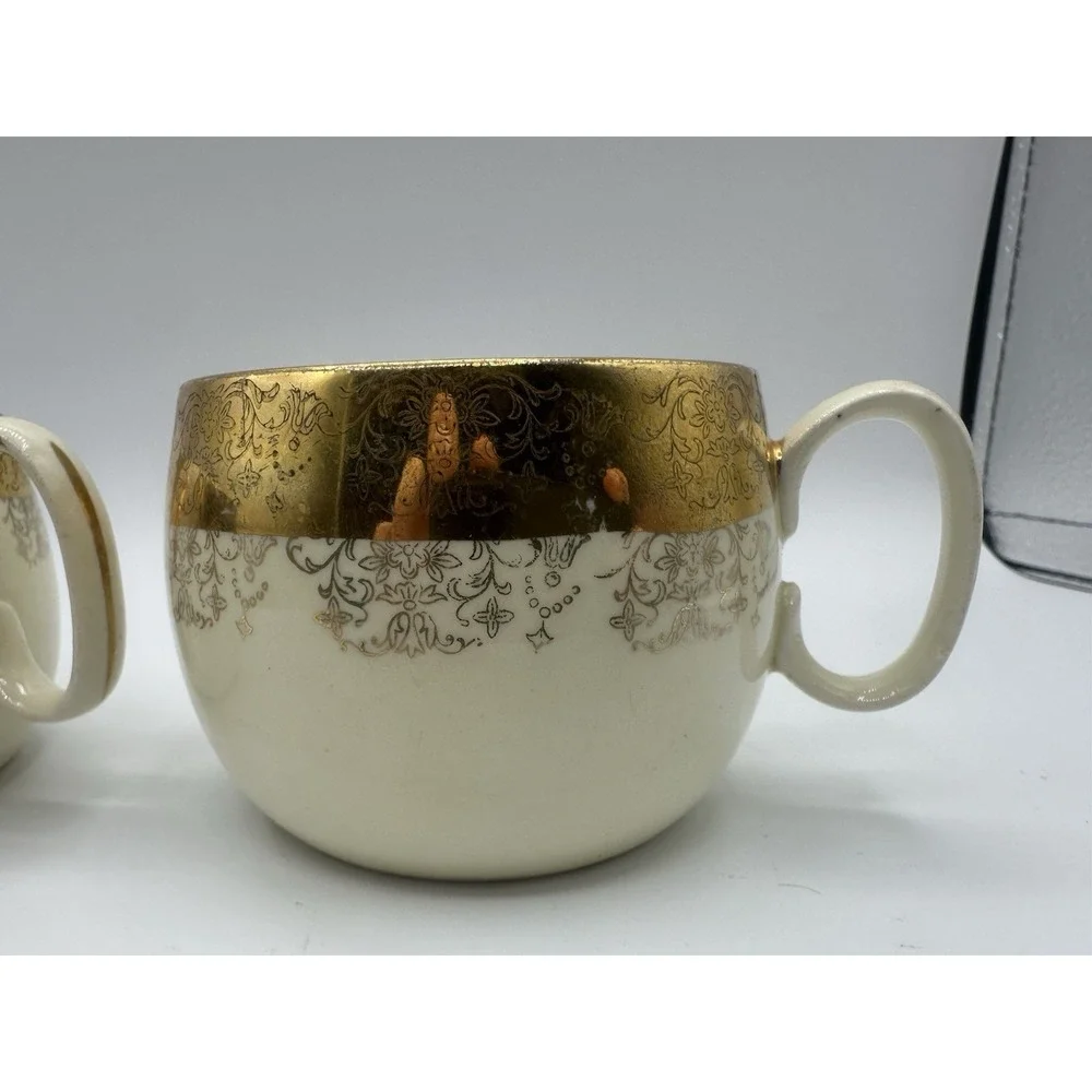 Pair of Sabin Crest-O-Gold Flat Cups‎ Made In USA 22K Gold